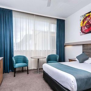 Comfort Inn Regal Park